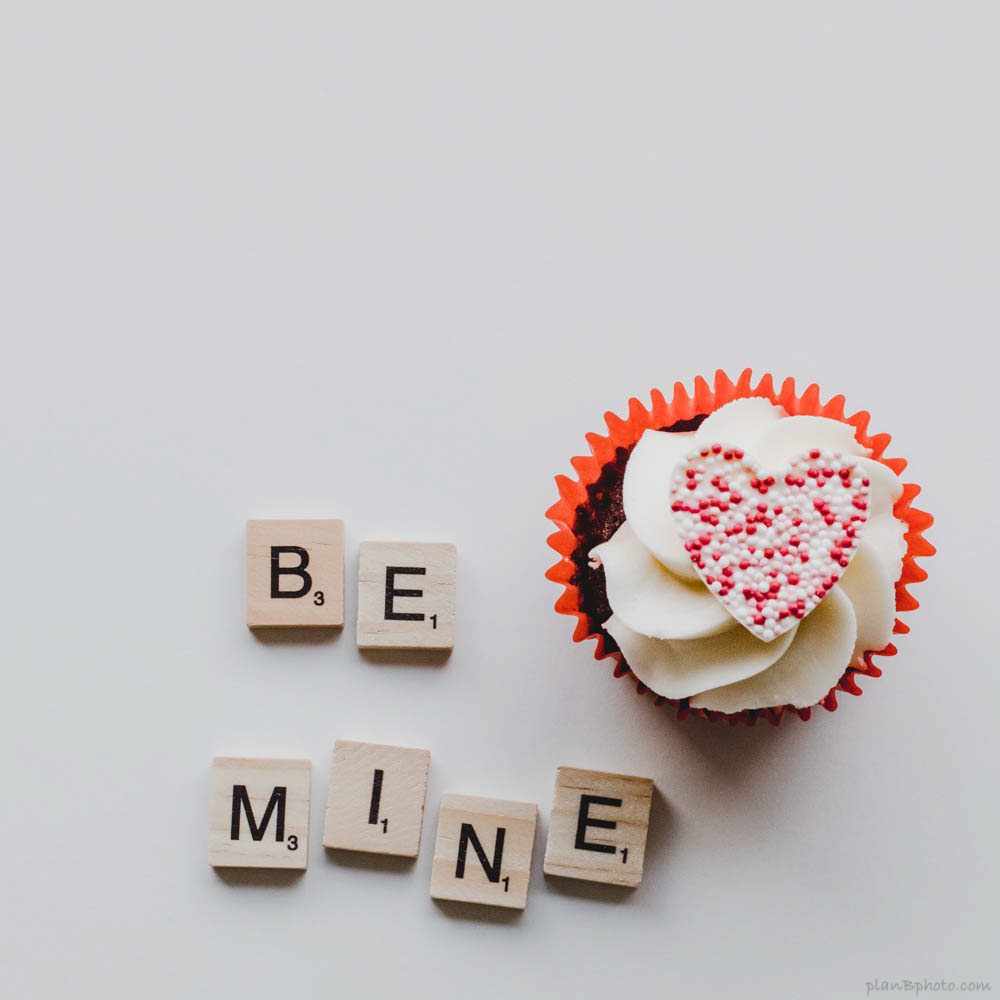 Be mine words valentines image with a cupcake