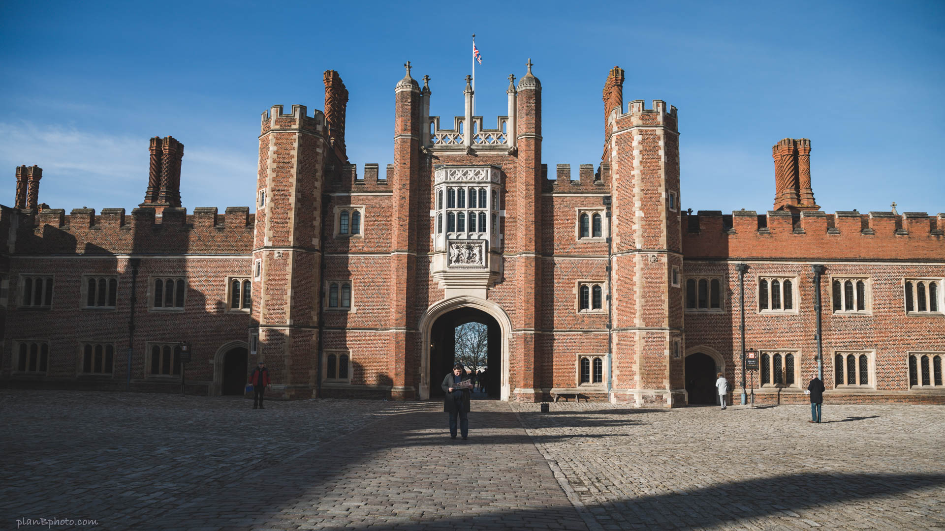 Hampton court palace